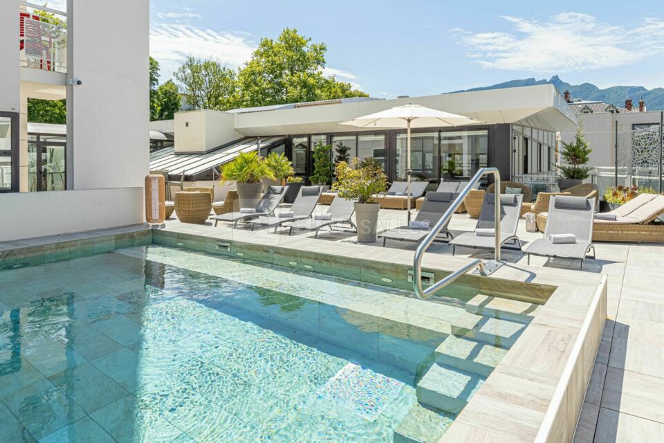 Piscine extérieure
