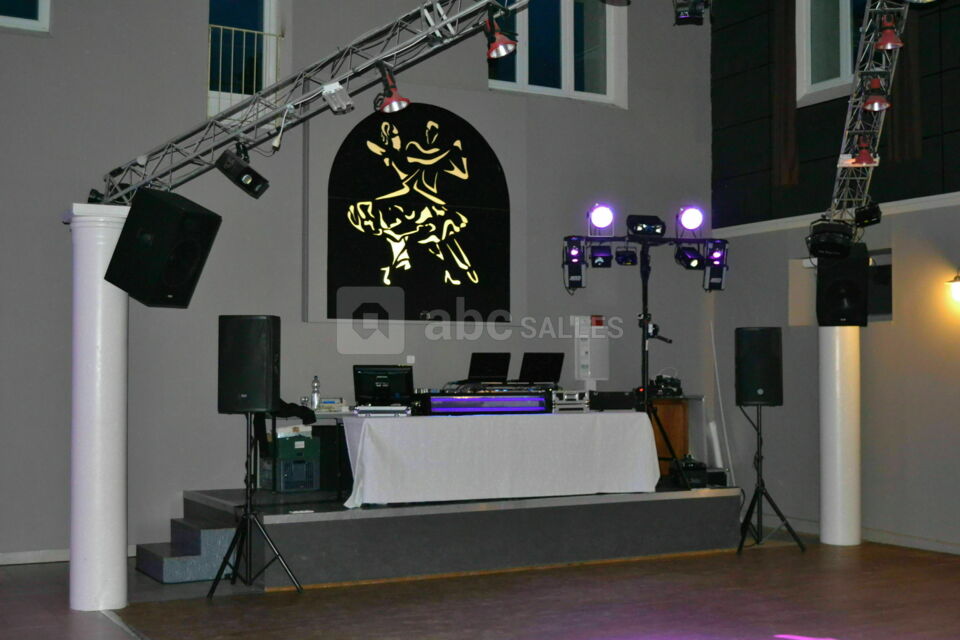 Estrade piste de Danse