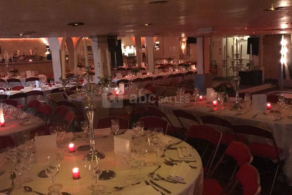 Salle 1 - installation diner assis