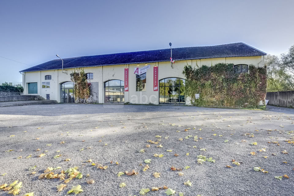 Parking privatif - bâtiment