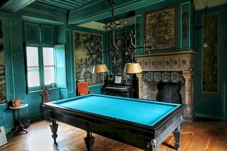 Château Le Rocher Portail