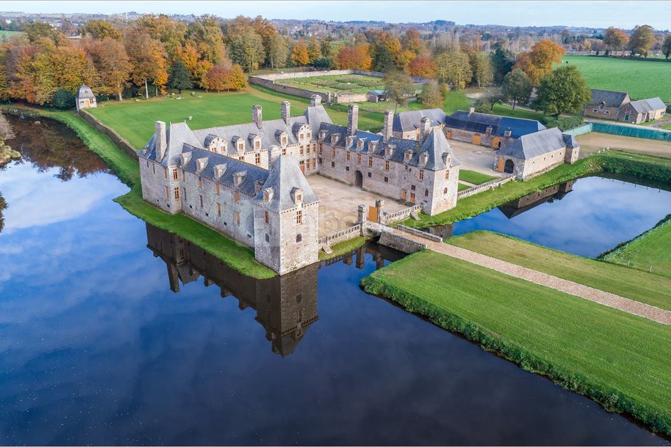 Château Le Rocher Portail