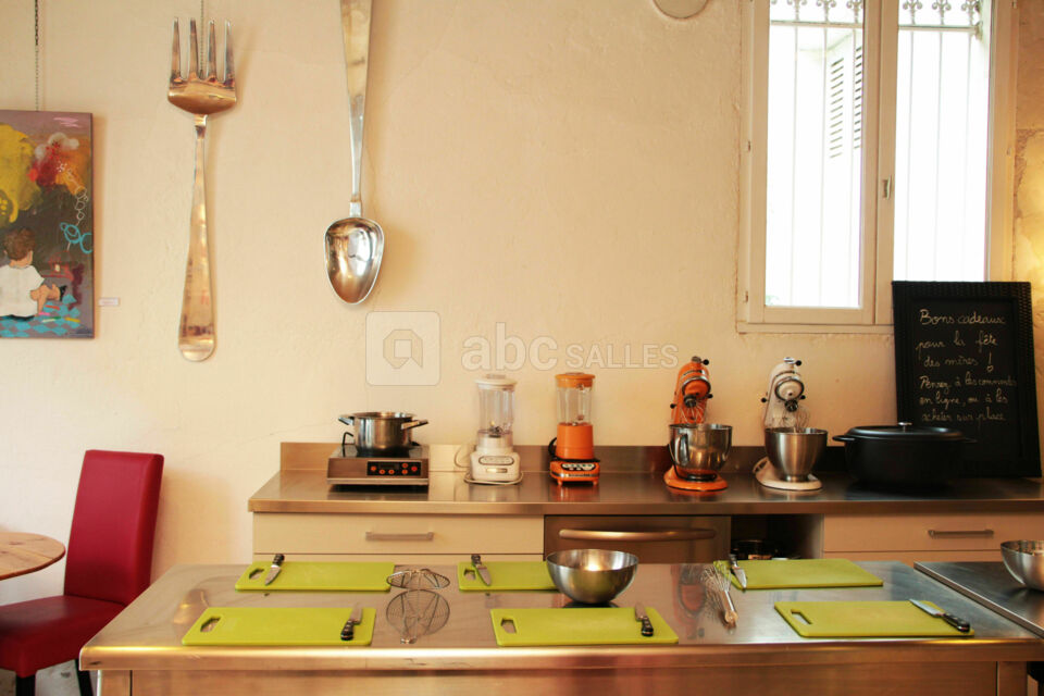 Tours à Table