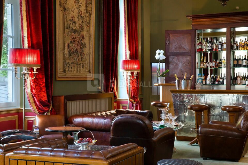 Bar et salon