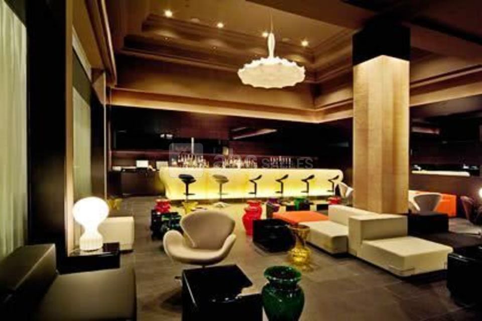 Italian Lounge