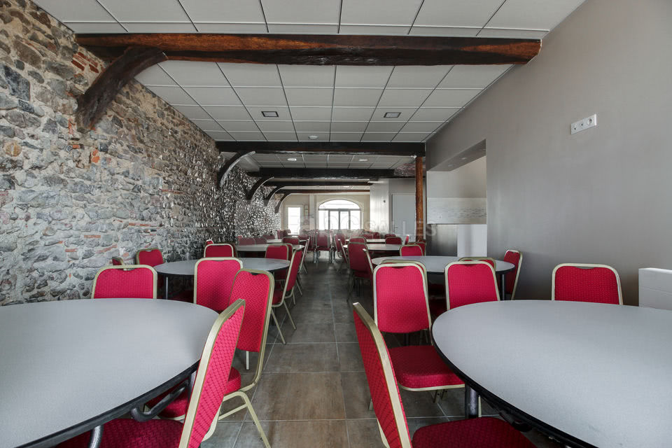 Salle en mode table ronde