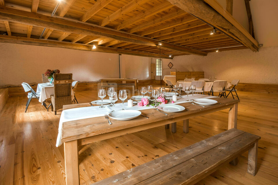 Salle de réception et de réunion 100m²