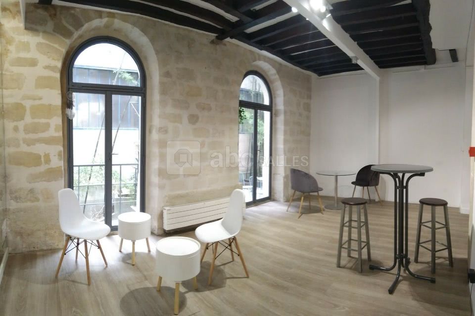 Paulette Aux Sphères