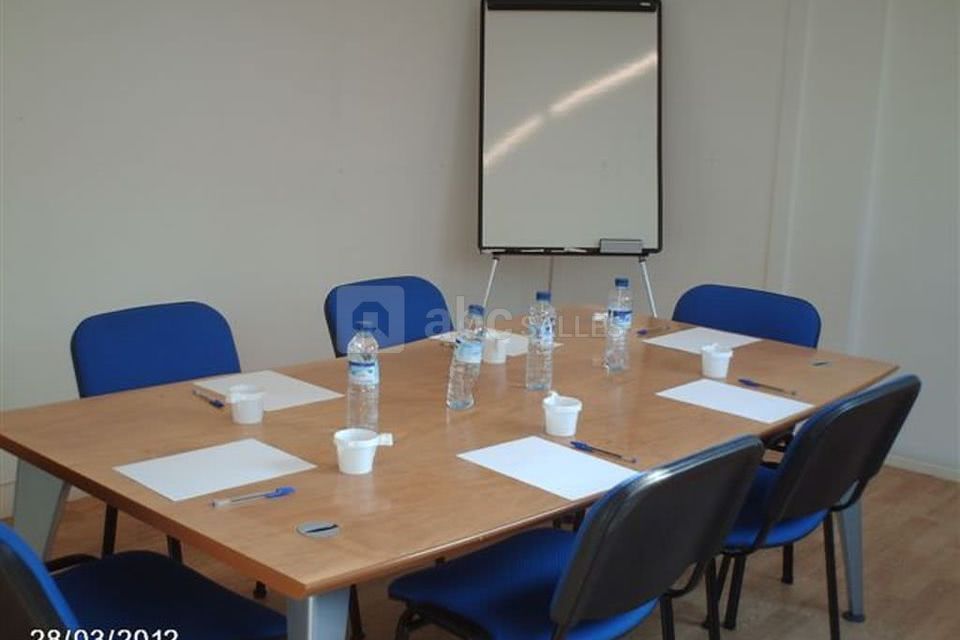 Elysées solutions salle de réunion b senlis