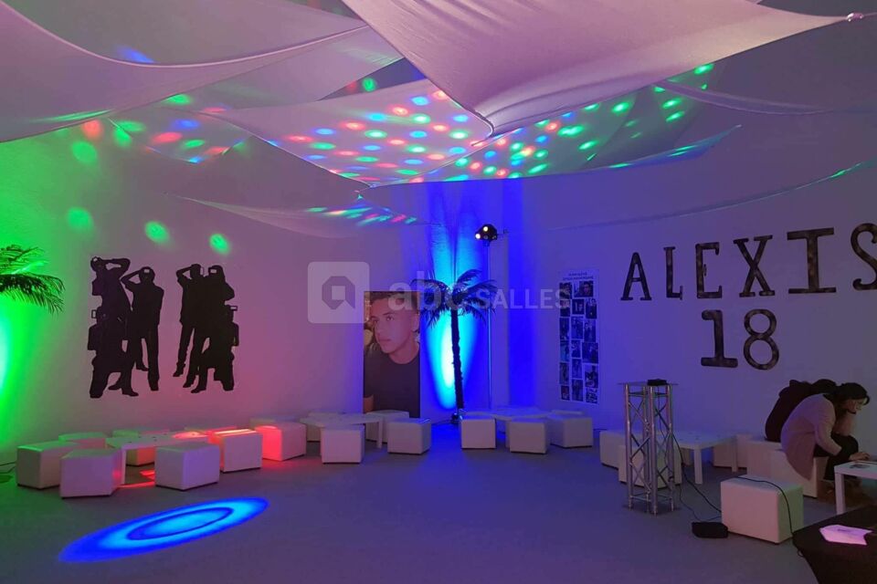 Salle des fêtes de Varennes