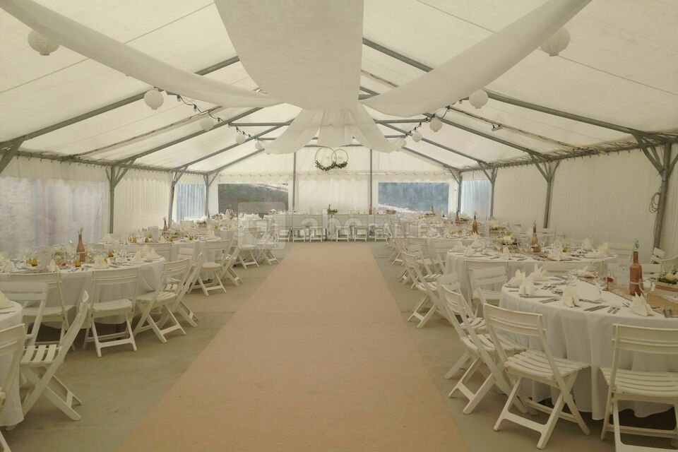 Barnum de 160 m²