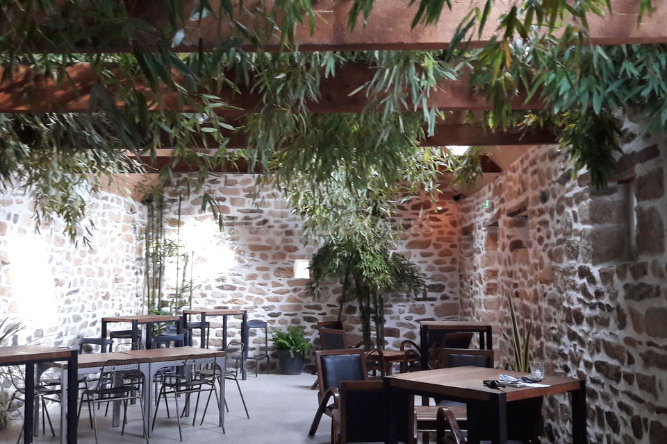 Le Café Local