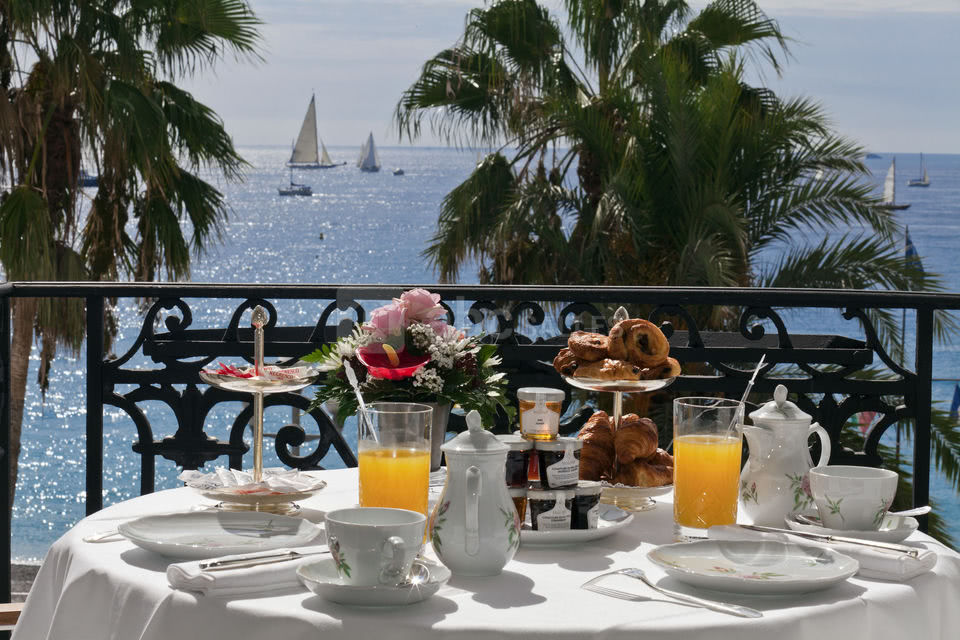 Petit déjeuner