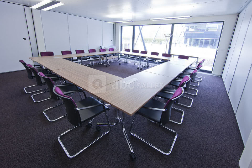 Regus Nyon Lake Geneva Business Park