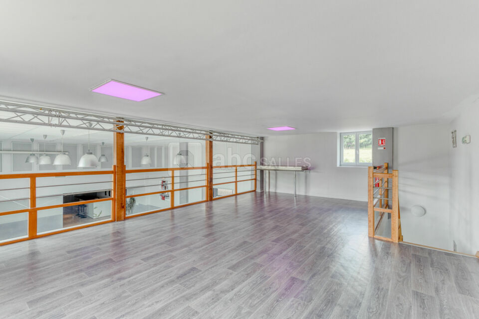 Mezzanine