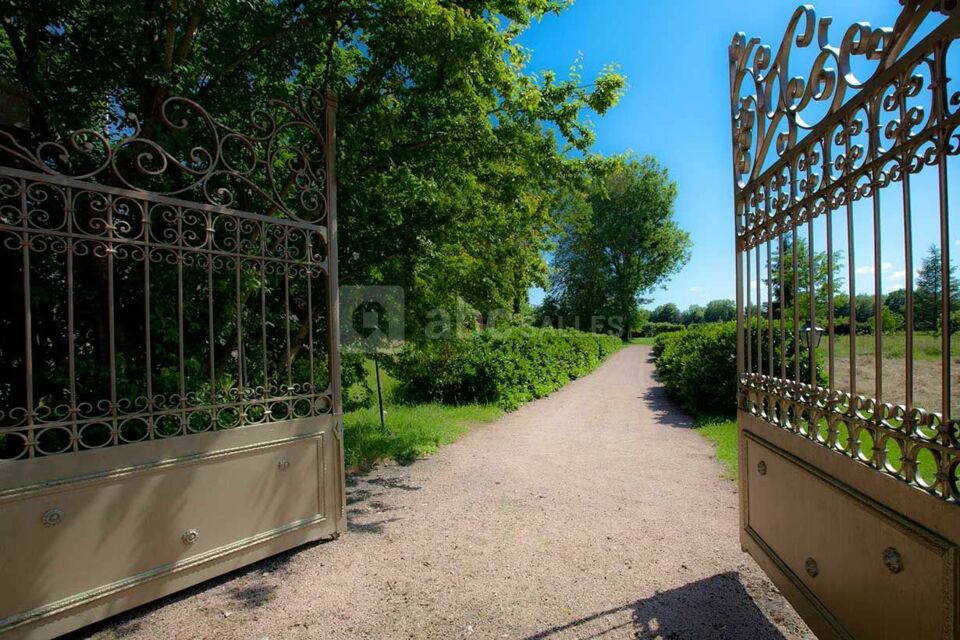 Des Roses et des Tours