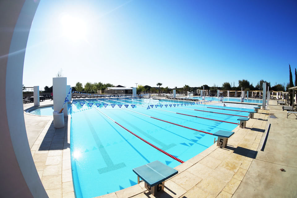 Piscine semi-olympique, L'Olympe