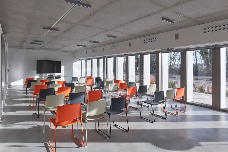 Level Innovative Workplace