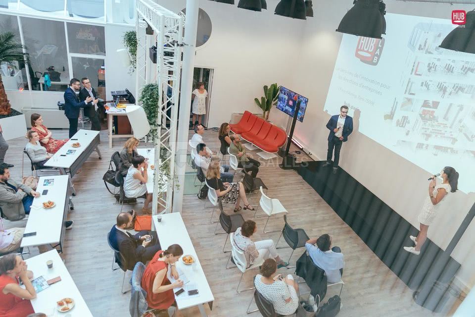Conference Room format école