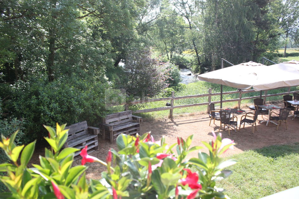 Terrasse en bord de Grosne