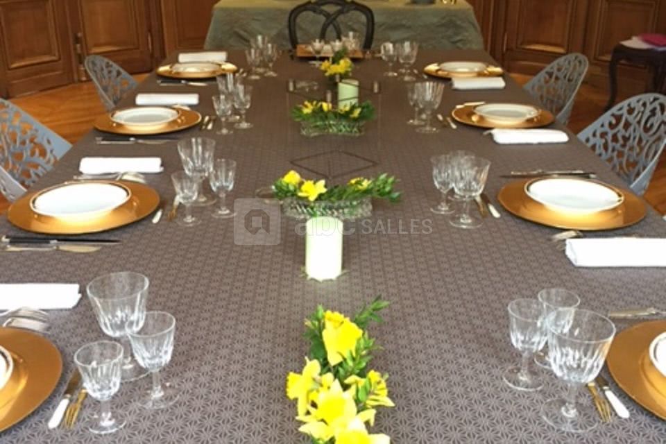 Royal Wagram