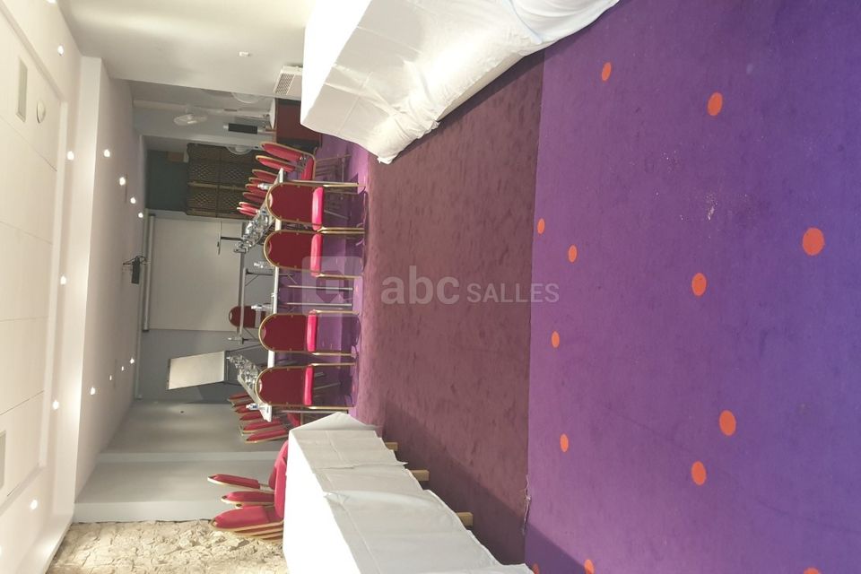 SALLE HERMES EN U