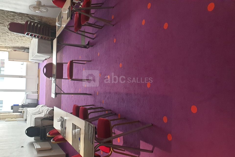 SALLE HERMES EN U