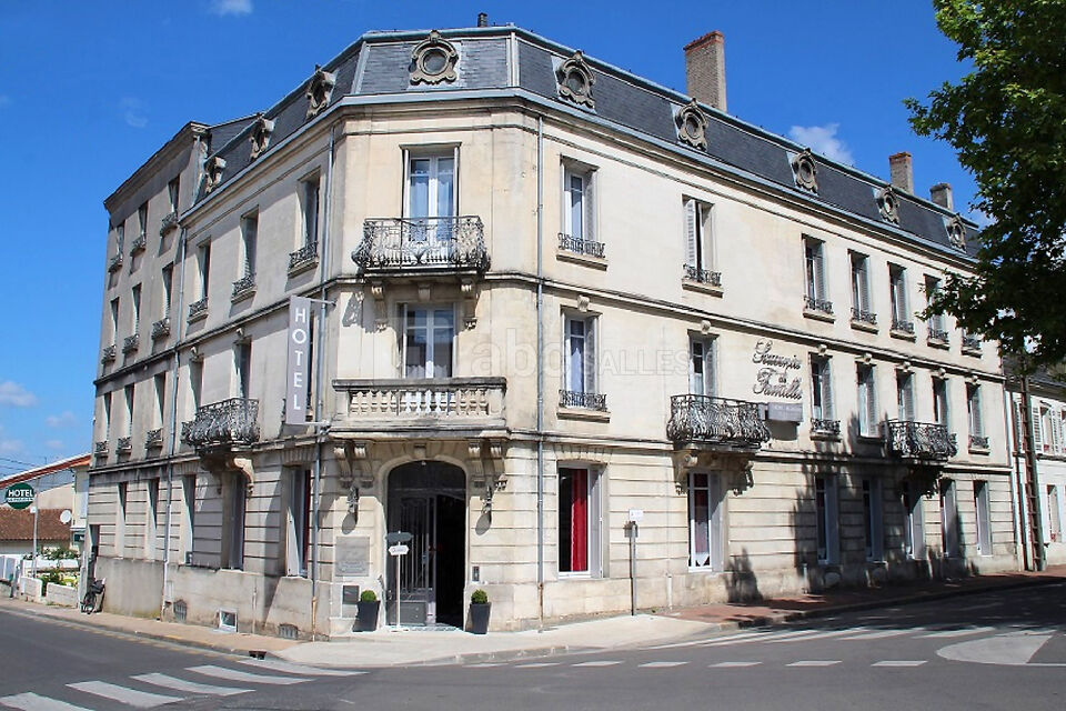 Façade de l'hôtel