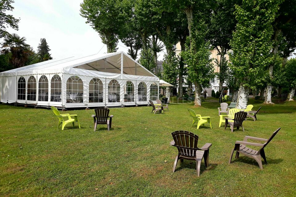 Parc de 2 000 m²