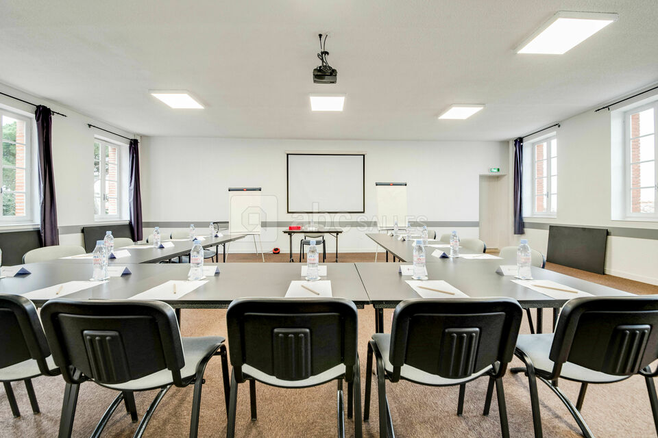 SALLE CONFERENCE