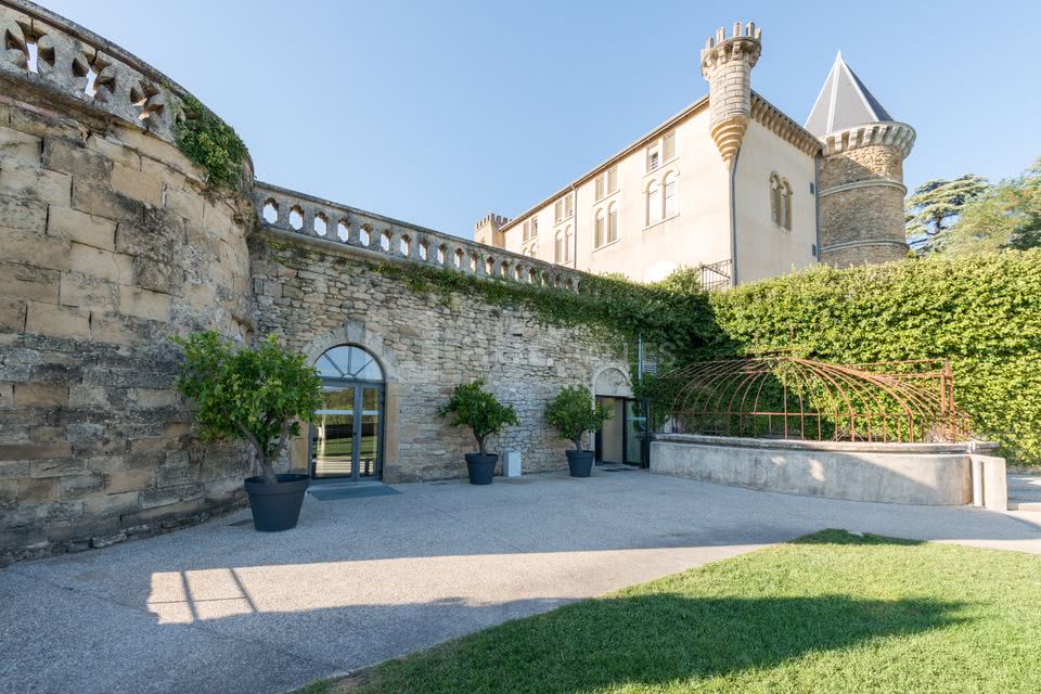 Orangerie du Château de Montéléger