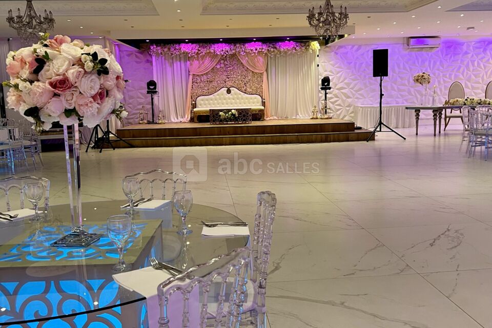 Le Strass Réception