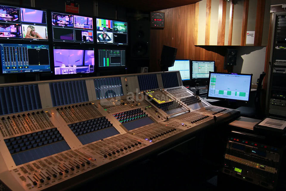 Studios Rive Gauche