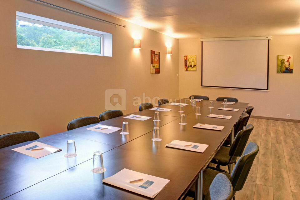 Salle BOUGAINVILLE