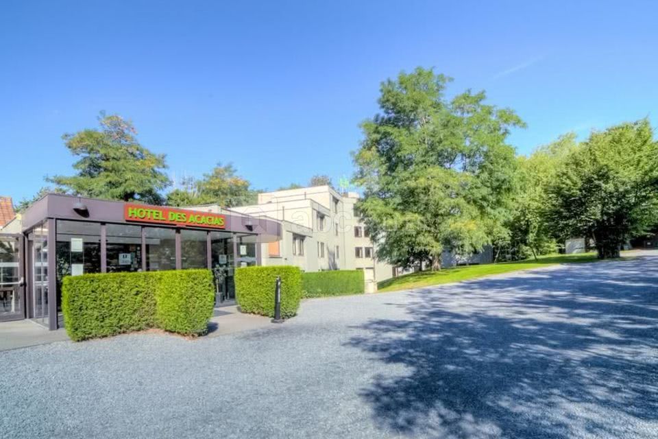 Logis Hôtel des Acacias