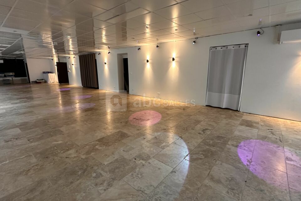 Salle de reception pour seminaire ou mariage