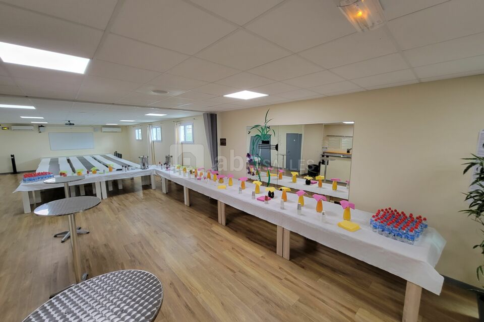 Espace de l'Olivier -  buffet petit déjeuner pour "Pro"