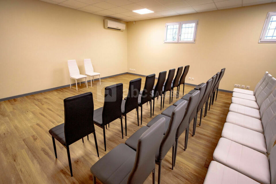 Espace des Lauriers - Salle modulable - mode théatre