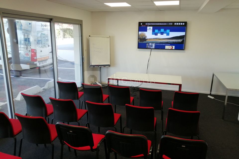 Salle Jallas format conférence