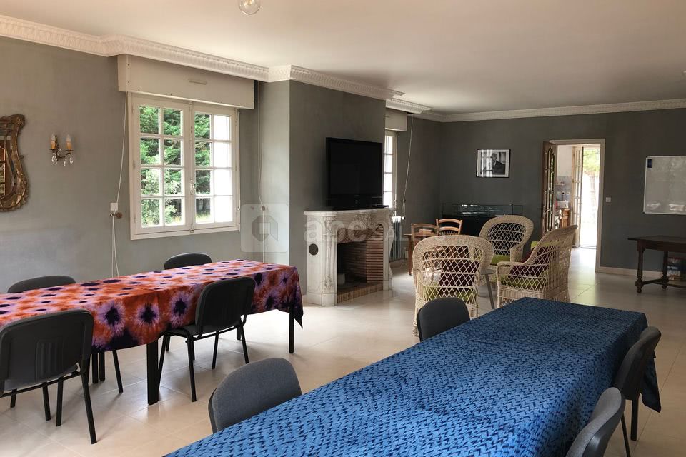 Salle Leung