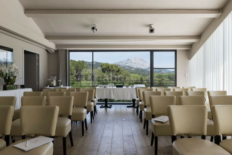 Les Lodges Sainte Victoire