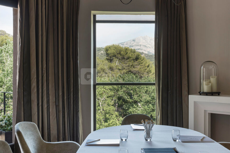 Les Lodges Sainte Victoire