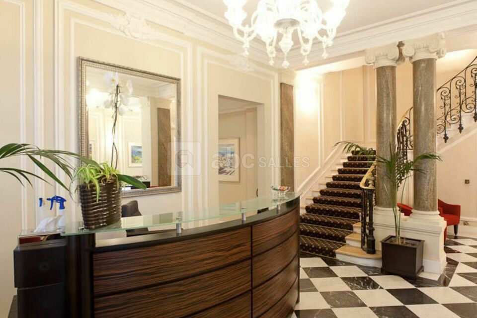 Espace Bureau - Paris Georges V Bassano