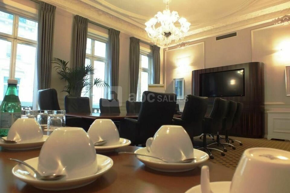 Espace Bureau - Paris Georges V Bassano