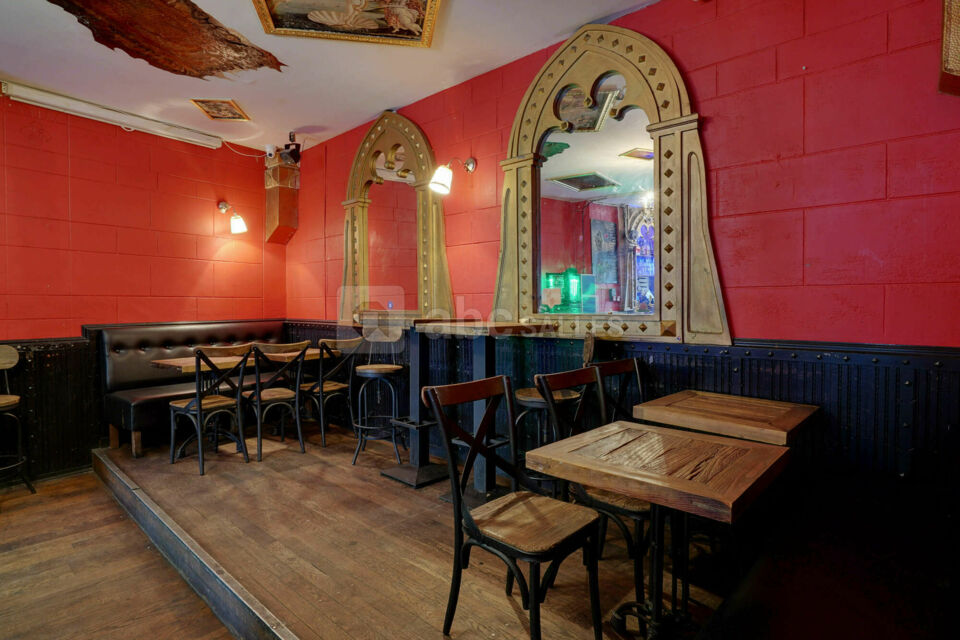 La Maizon Bar