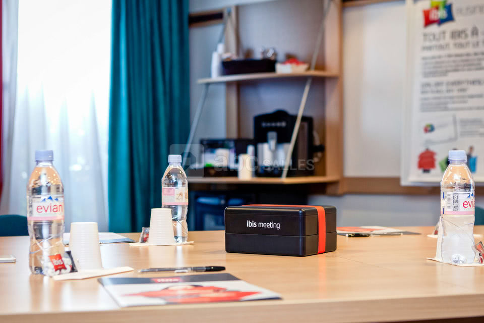 Hôtel Ibis Lyon Est Bron