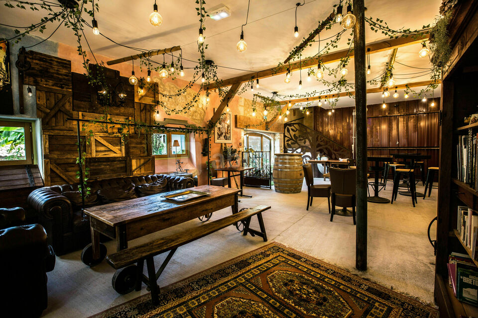 Bar cubain - espace détente du séminaire