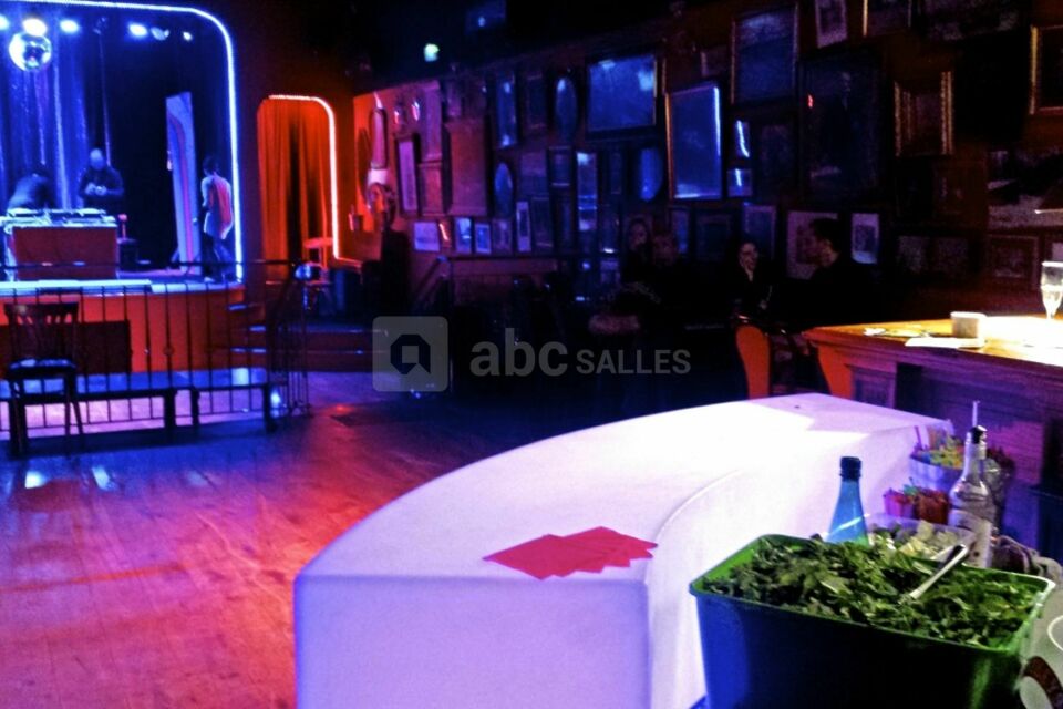 Cabaret Le Canon d'Or