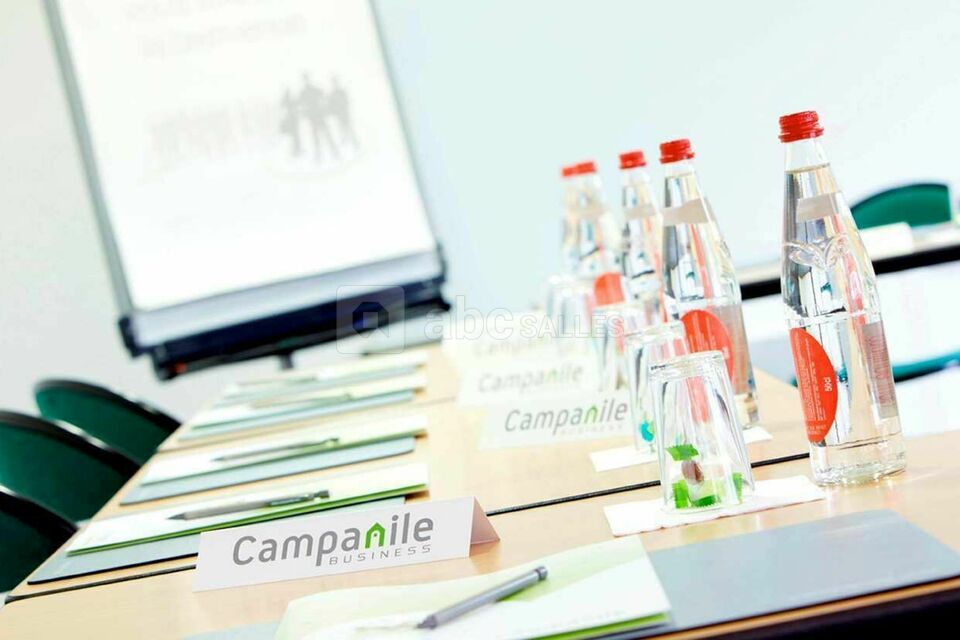 Campanile Evry Est - Saint-Germain-lès-Corbeil
