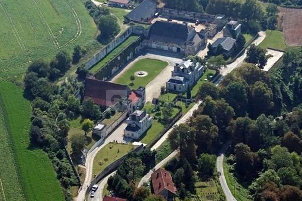 La Carrière l'Evêque